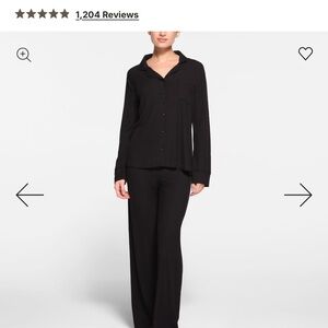 SKIMS NWT BLACK PAJAMA SET